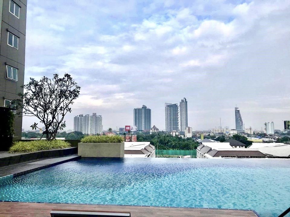 Condo-Lumpini-Ville-Nakhon-In-Riverview